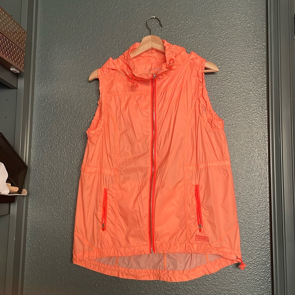 Calvin Klein performance neon orange hooded running vest size large